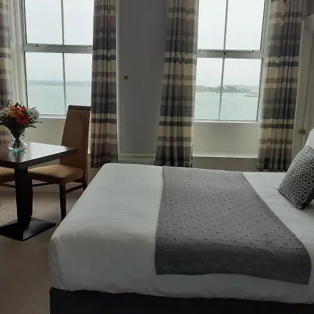 Hotel Commodore 2*
