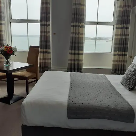 Hotel Commodore