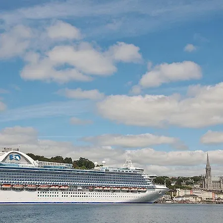 ホテル Commodore 2*