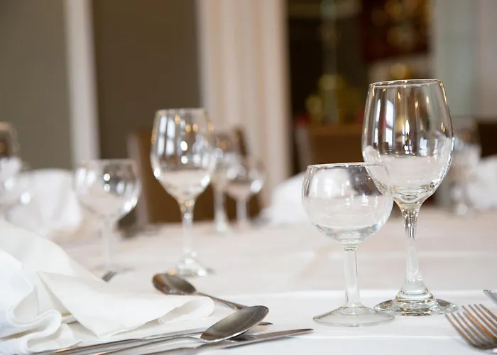 Commodore Отель Ков