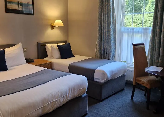 Hotel Commodore 2*
