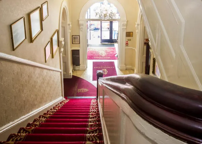 Commodore Hotel Cobh